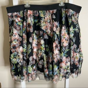 Torrid black floral tulle skirt. Size 4.